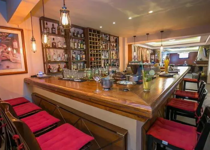 Отель Thalassies